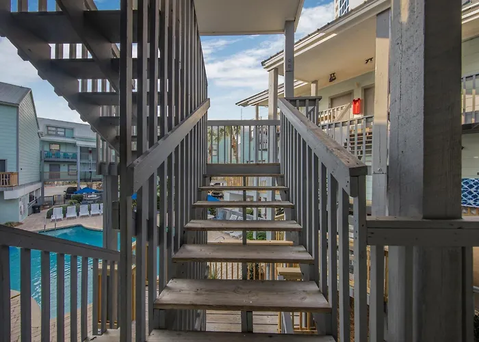 Ocean Reef 107 By Collection *